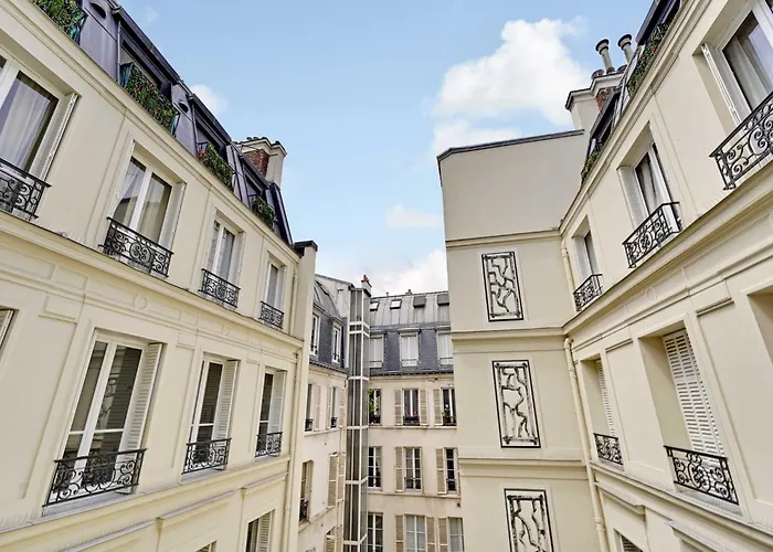 Pleasant - 2p - Near Tuileries Louvre 아파트 파리